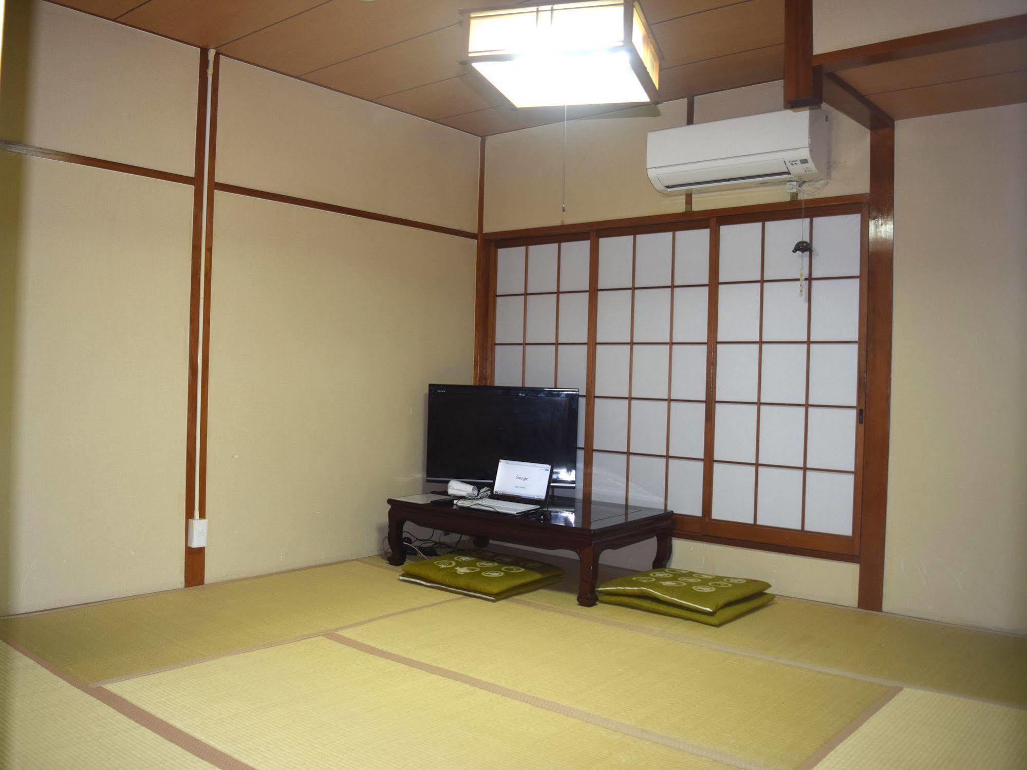 Hotel Yamabe à Tenri Extérieur photo