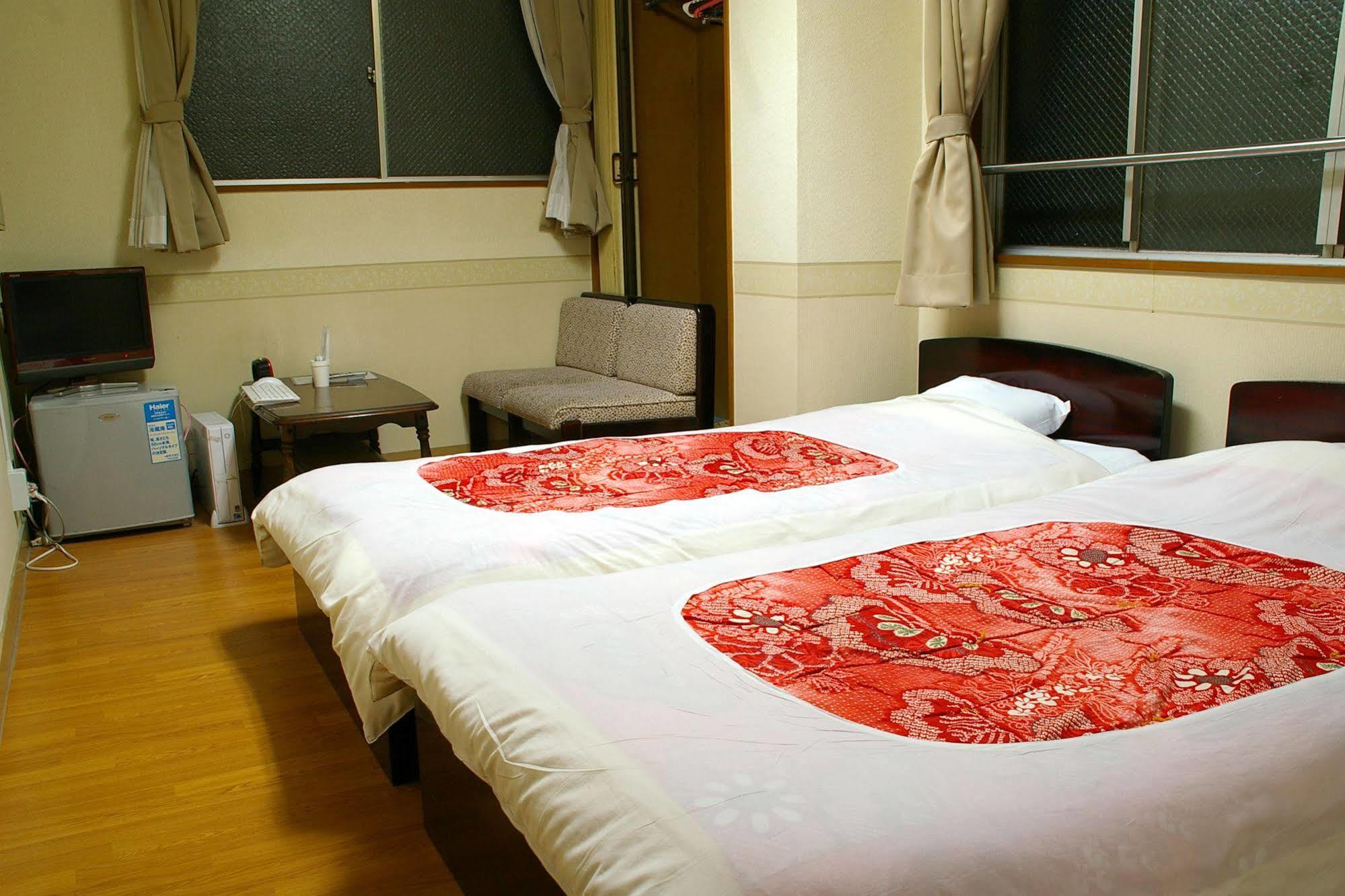 Hotel Yamabe à Tenri Extérieur photo